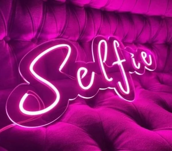 selfie neon sign